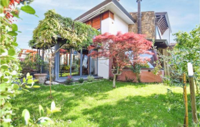 3 Bedroom Awesome Home In Lido Di Camaiore